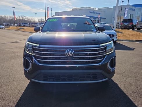 Used 2024 Volkswagen Atlas SE image 8