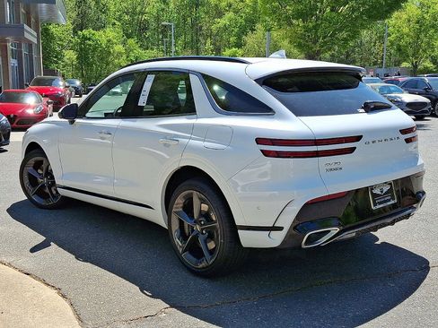 New 2026 Genesis GV70 2.5T Sport Prestige AWD/4WD image 11