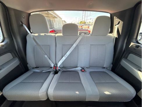 Used 2011 Ford F150 XLT w/ XLT Chrome Pkg image 9