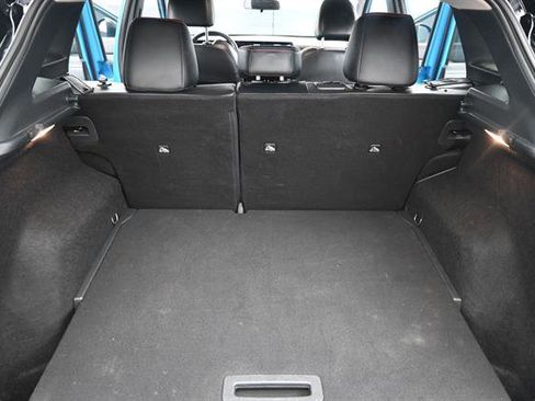 Certified 2025 Nissan Kicks SR FWD image 16