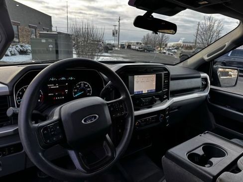 Used 2021 Ford F150 XLT w/ Trailer Tow Package image 9