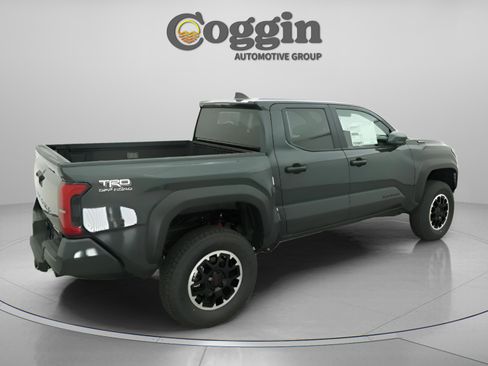New 2025 Toyota Tacoma TRD Off-Road image 19