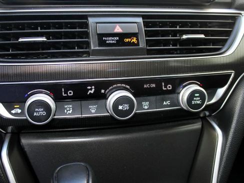 Used 2022 Honda Accord Sport image 33