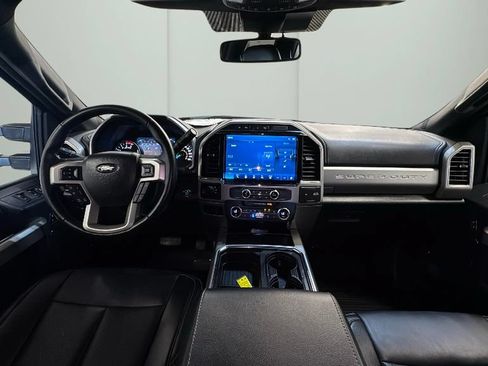Used 2022 Ford F350 Lariat w/ Lariat Ultimate Package AWD/4WD image 12