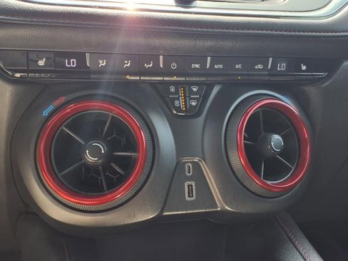 Used 2020 Chevrolet Blazer RS image 23