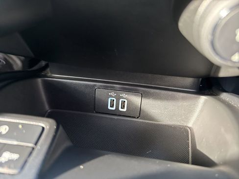 Certified 2019 Ford Ranger Lariat w/ Equipment Group 501A Mid image 27