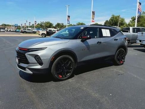 Certified 2023 Chevrolet Blazer LT w/ Convenience Package AWD/4WD image 4