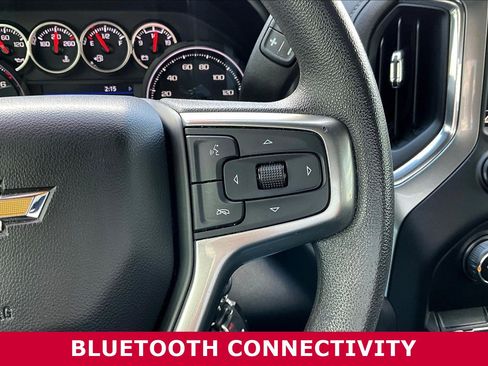 Used 2020 Chevrolet Silverado 1500 LT w/ LT Value Package AWD/4WD image 12