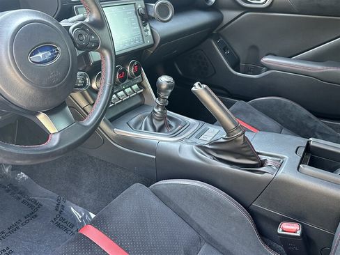 Used 2024 Subaru BRZ Limited RWD image 20