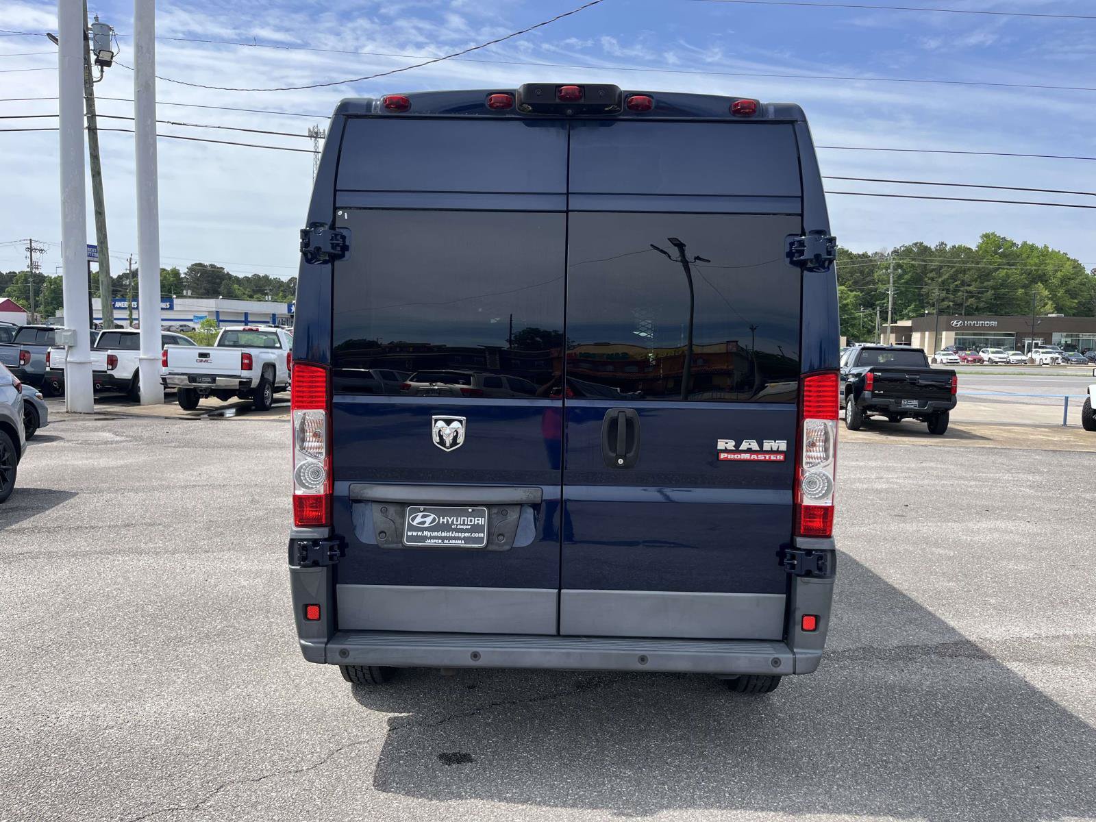 Used 2015 RAM ProMaster 2500 w/ Interior Convenience Group FWD image 4