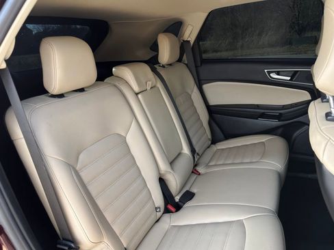 Used 2021 Ford Edge SEL image 27