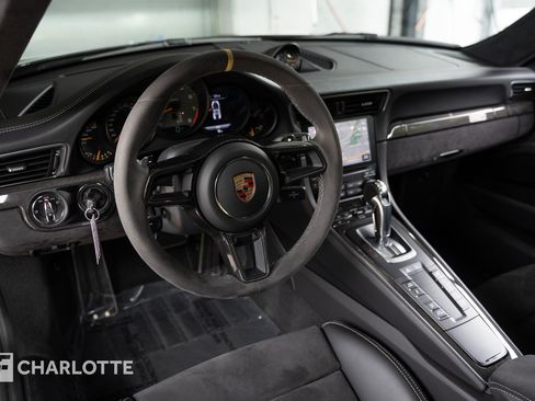 Used 2018 Porsche 911 GT2 RS RWD image 29