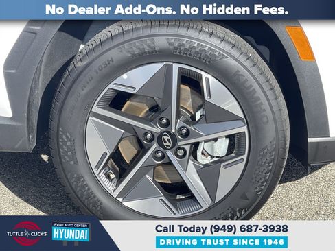 Certified 2025 Hyundai Tucson SEL image 10