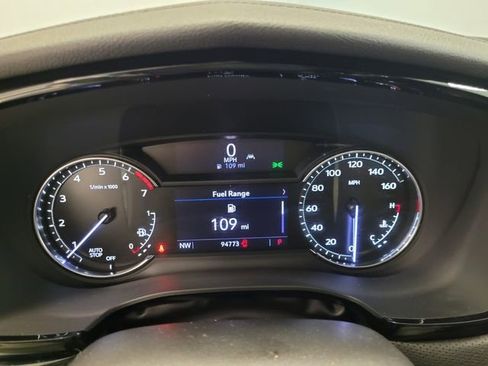 Used 2023 Cadillac XT6 Luxury image 24