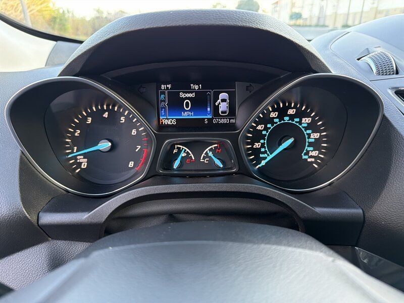 Used 2016 Ford Escape Titanium FWD image 20