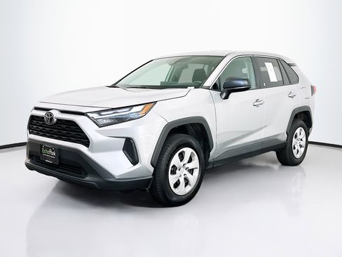 Used 2024 Toyota RAV4 LE image 3