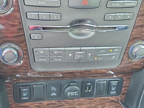 Used 2018 Nissan Armada SL w/ Premium Package RWD image 25