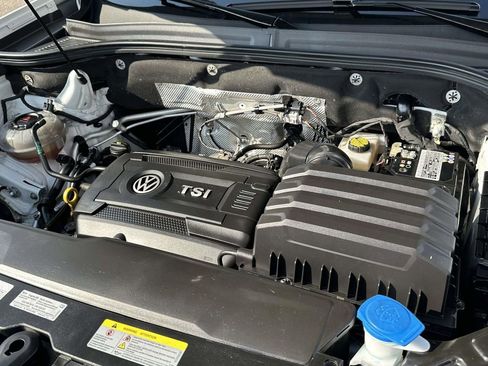 Used 2023 Volkswagen Atlas Cross Sport SE image 8