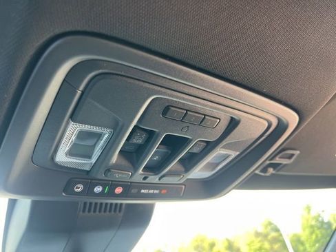 Used 2025 Chevrolet Silverado 1500 ZR2 w/ Technology Package image 23