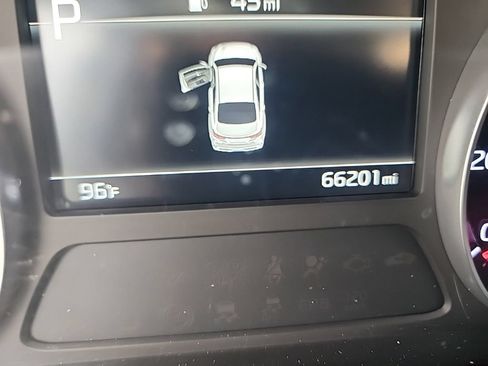 Used 2024 Kia Forte GT-Line w/ GT-Line Premium Package FWD image 8