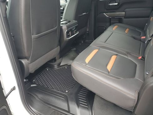 Used 2023 GMC Sierra 2500 AT4 w/ AT4 Preferred Package image 20