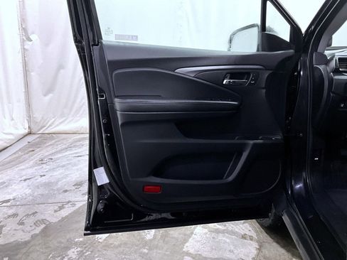 Used 2024 Honda Ridgeline RTL image 10