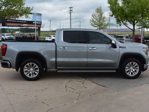 Used 2024 GMC Sierra 1500 Denali w/ Technology Package image 4