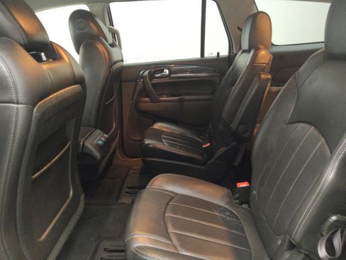 Used 2015 Buick Enclave Leather AWD/4WD image 18