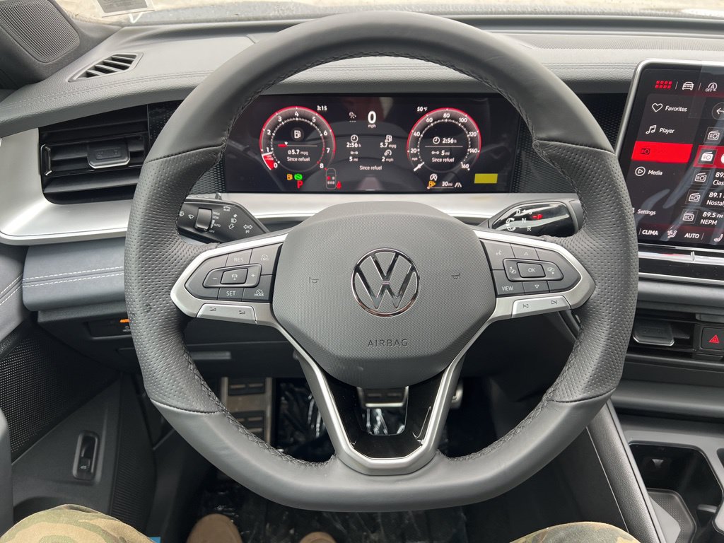 New 2026 Volkswagen Tiguan SE R-Line AWD/4WD image 29