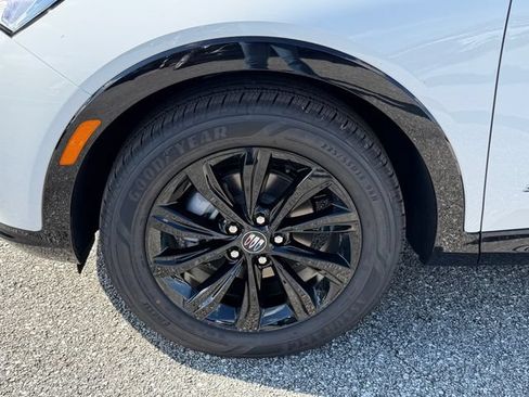 New 2026 Buick Envista Sport Touring FWD image 11