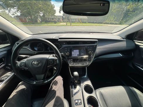 Used 2018 Toyota Avalon Touring FWD image 23