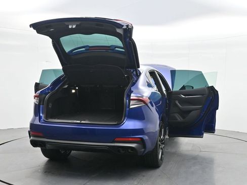 Used 2023 Maserati Levante Modena image 33
