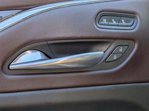 Used 2021 Cadillac Escalade Sport Platinum w/ Heavy-Duty Trailer Package image 13