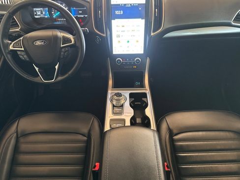 Used 2024 Ford Edge SEL AWD/4WD image 13