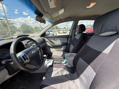 Used 2009 Hyundai Elantra SE FWD image 12