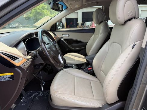 Used 2014 Hyundai Santa Fe Sport w/ Technology Package 04 FWD image 2