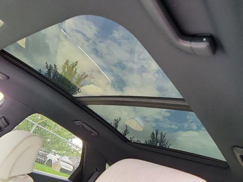 New 2024 Genesis Electrified GV70 Advanced image 10