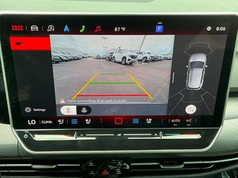 New 2026 Volkswagen GTI SE FWD image 21