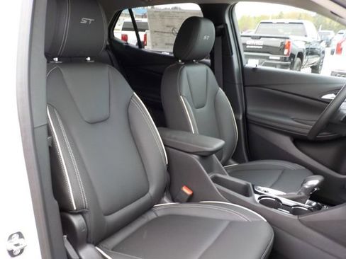 New 2026 Buick Encore GX Sport Touring w/ Studio Series AWD/4WD image 23