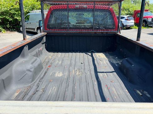 Used 2016 Ford F250 XL RWD image 4