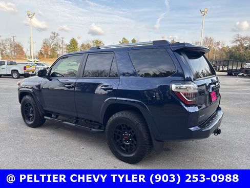 Used 2023 Toyota 4Runner SR5 Premium image 5