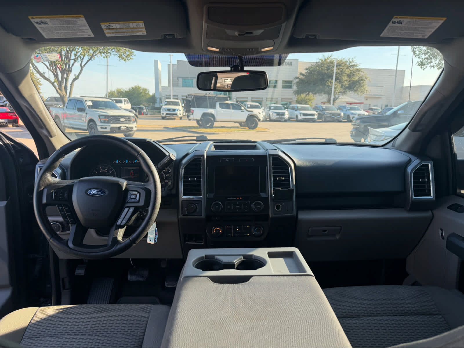 Used 2015 Ford F150 XLT w/ Equipment Group 302A Luxury AWD/4WD image 7