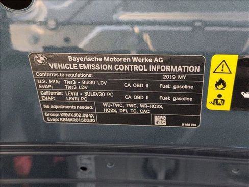 Used 2019 BMW 330i Sedan w/ Convenience Package image 27