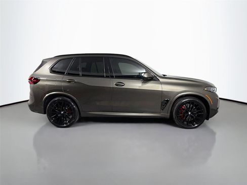 New 2026 BMW X5 xDrive40i w/ M Sport Package AWD/4WD image 5