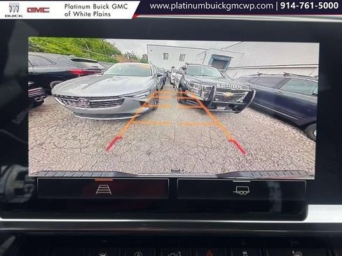 Used 2024 GMC Sierra 1500 SLT image 25