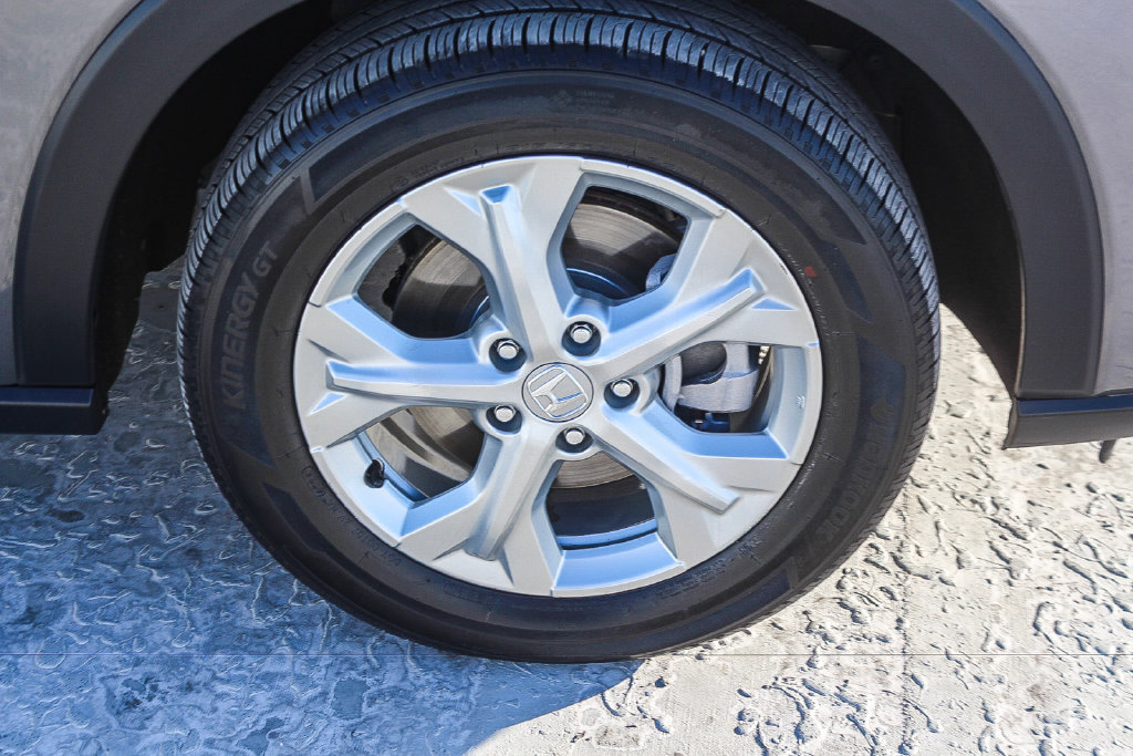 Certified 2025 Honda HR-V LX image 10