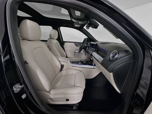 Certified 2026 Mercedes-Benz GLB 250 image 28