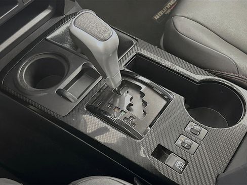 Used 2024 Toyota 4Runner TRD Off-Road Premium image 24