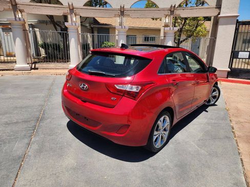 Used 2013 Hyundai Elantra GT w/ Tech Pkg FWD image 6