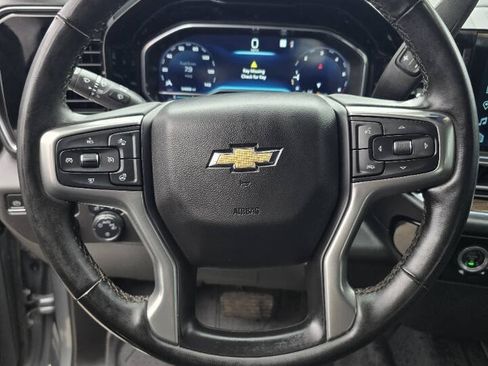 Used 2023 Chevrolet Silverado 1500 LT AWD/4WD image 10